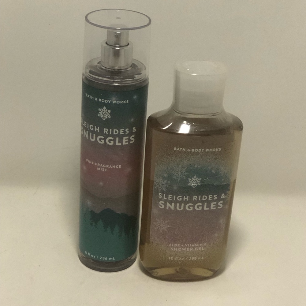 Bath & Body Works Sleigh Rides & Snuggles Shower Gel and Fragrance Mist Set